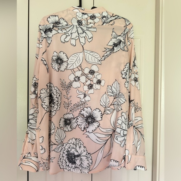 *NWT Calvin Klein Blouse - Picture 4 of 6